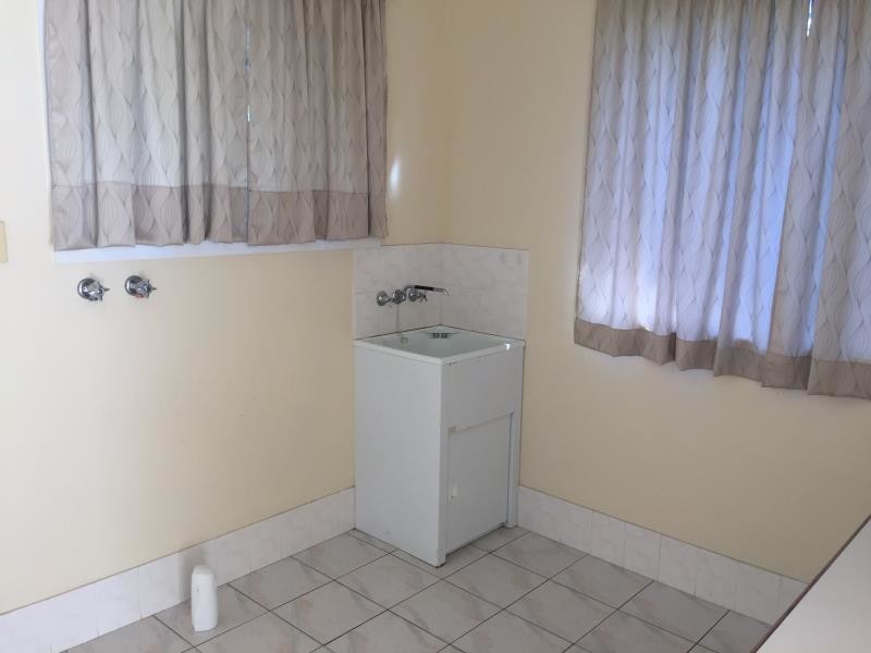 6 Ames Street, Kawana QLD 4701